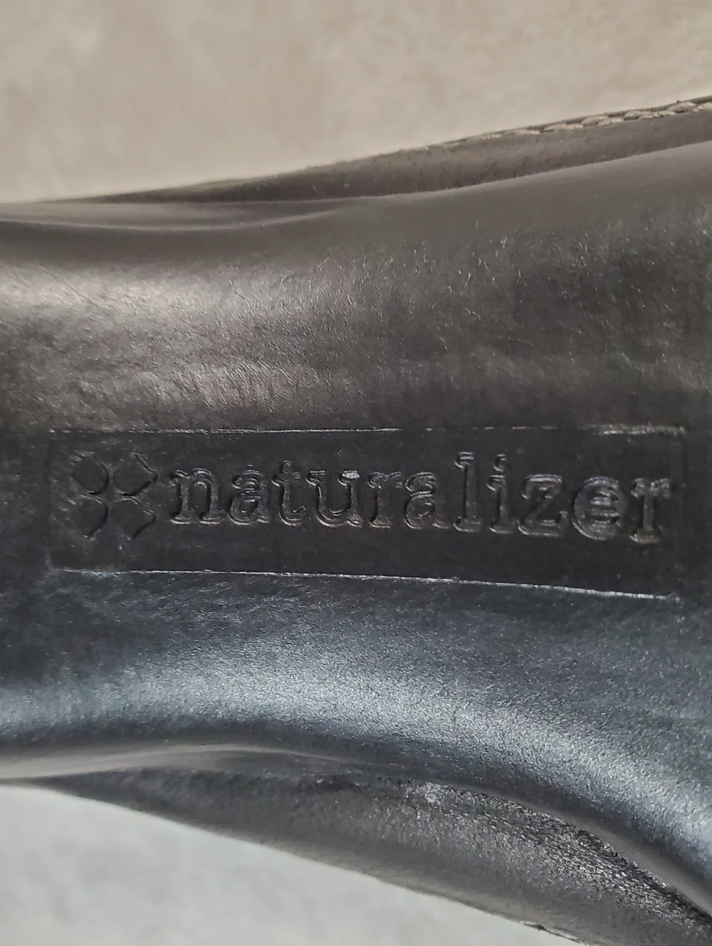 Naturalizer Black Perforated Leather Ballet Flats - Picture 4 of 7